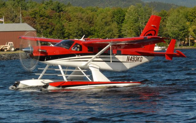 Quest Kodiak (N493KD) - Taxiing at Moosehead Lake ME.