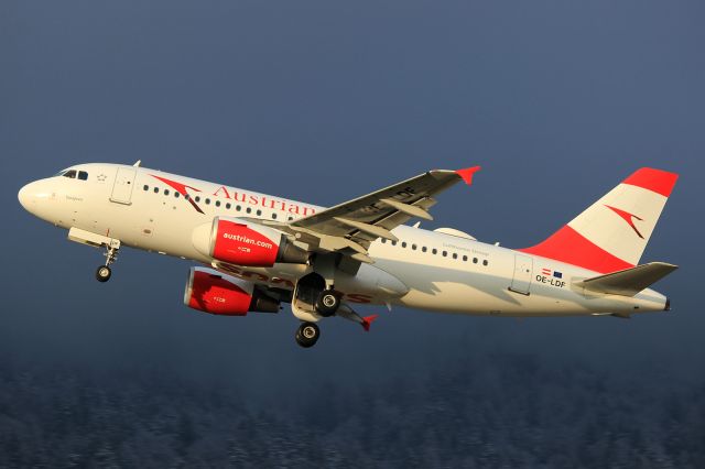 Airbus A319 (OE-LDF)