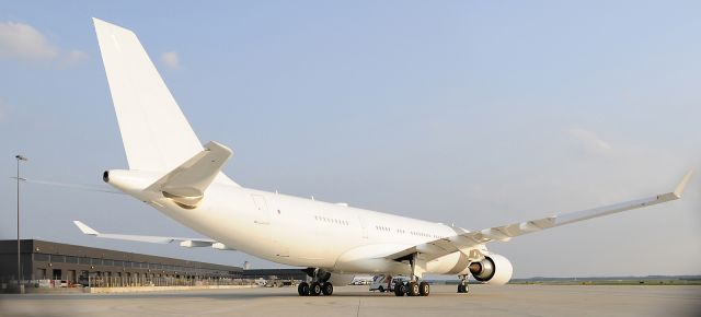 Airbus A330-200 (A7-HHM) - Seen at KIAD on 8/3/2009.  Qatar Amiri Flight.