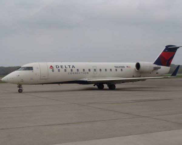 Canadair Regional Jet CRJ-200 (N629BR)