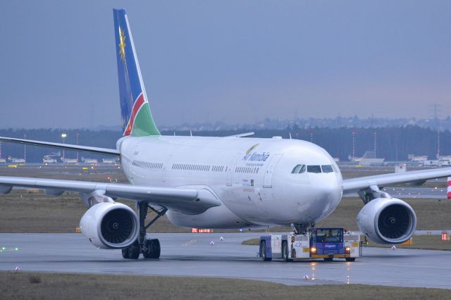 Airbus A330-200 (V5-ANP)