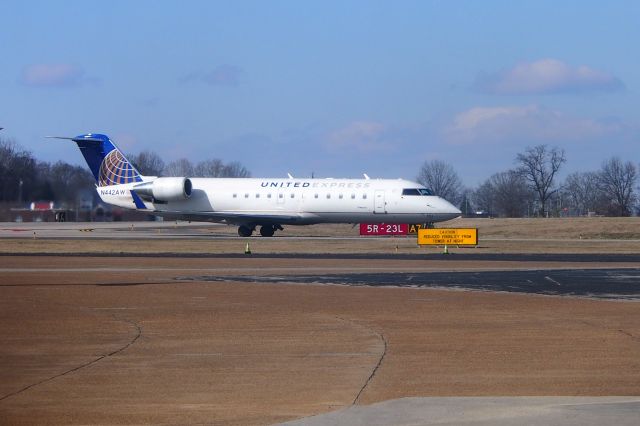 Canadair Regional Jet CRJ-200 (N442AW)