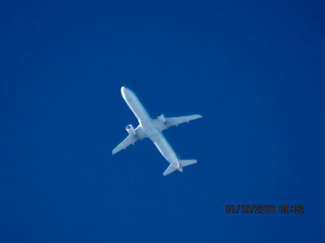 Airbus A321 (N153UW)