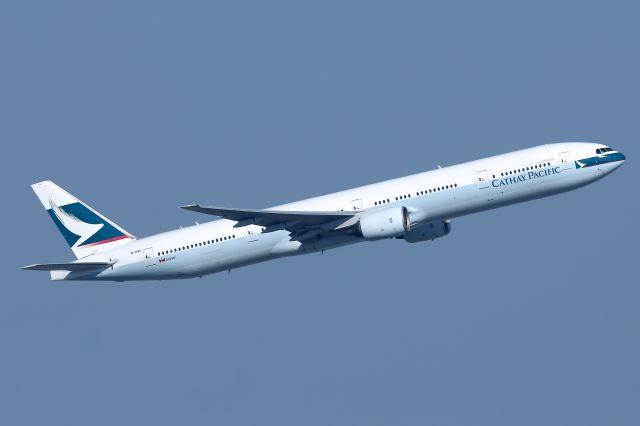 BOEING 777-300 (B-HNI)