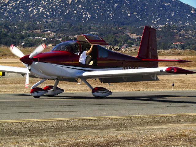 Vans RV-10 (N814RV) - Taxiing at Ramona