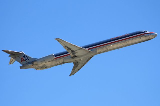 McDonnell Douglas MD-83 (N969TW)