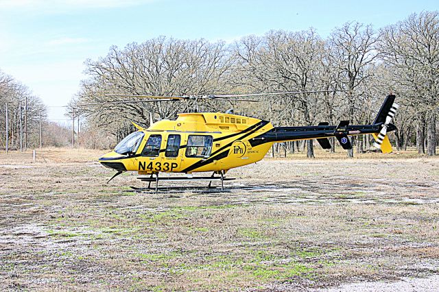 Piper Apache (N433P) - This aircraft took part in the mass casualty exercise in Hunt County, Texas.