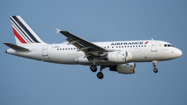 Airbus A319 (F-GRHV)