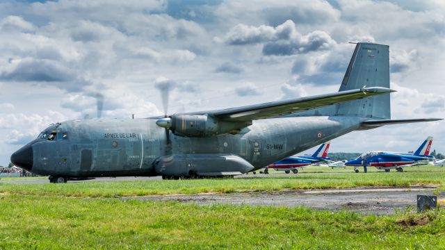 TRANSALL C-160 (N61MW) - Ce Transall accompagne la Patrouille de France.