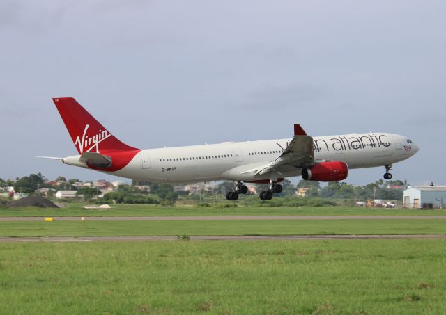 Airbus A330-300 (G-VKSS)