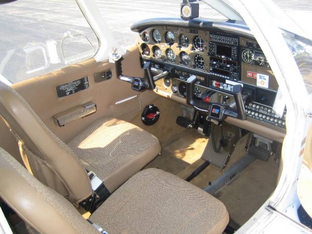 Piper Cherokee (N8115Q) - Capital City Aviation rental aircraft