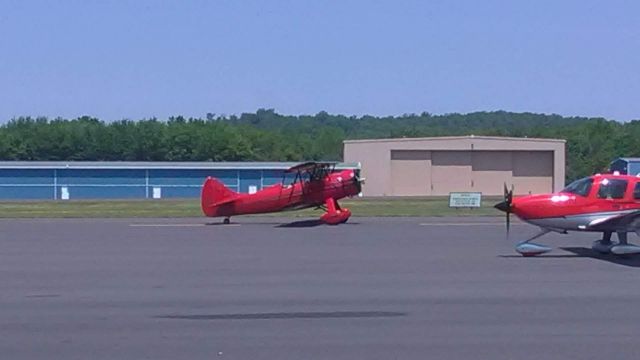 WACO O — - Taxi past FBO 