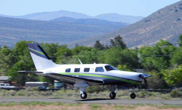 Piper Malibu Mirage (N706CG)