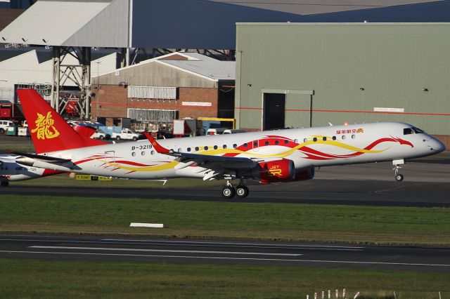 Embraer ERJ-190 (B-3219) - on 7 May 2017
