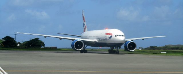 Boeing 777-200 (G-VIIY)