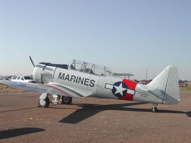 North American T-6 Texan (N96281)