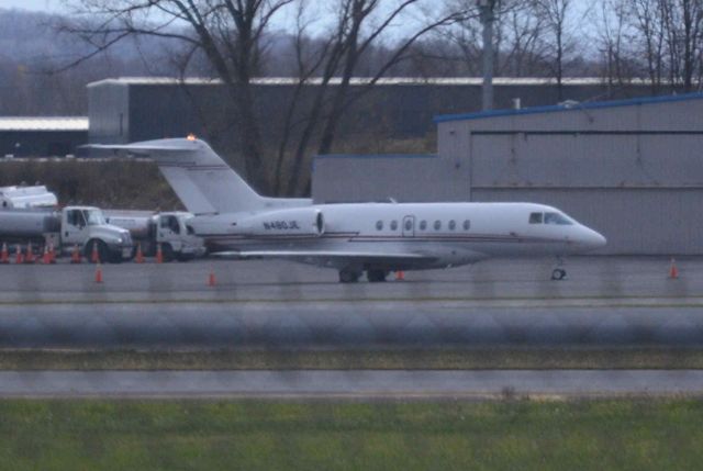 Hawker Beechcraft 4000 (N480JE)