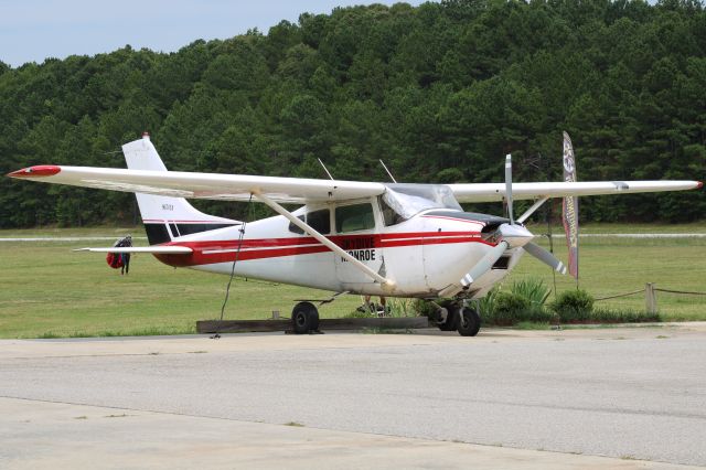 Cessna Skylane (N8745X) - A 1961-built Cessna 182D, fitted to ferry a small amount of skydivers. Skydive Monroe also operates a King Air, N330V. Taken on 7/12/2020.