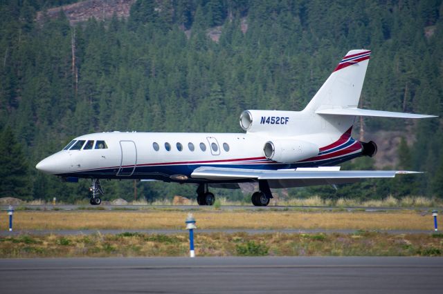 Dassault Falcon 50 (N452CF)