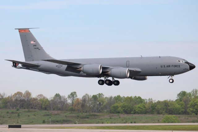 Boeing C-135FR Stratotanker (57-1436)