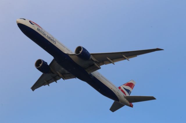 BOEING 777-300ER (G-STBA)