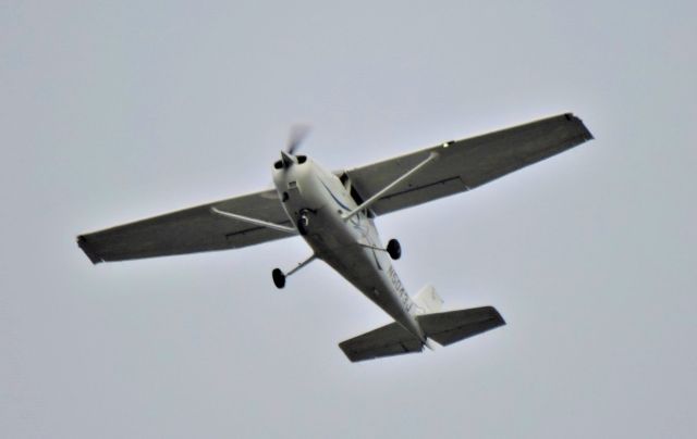 Cessna Skyhawk (N5043J) - 2019-02-23 @ 10:07 am PDT, San Rafael, CA 94903 (near CA35)