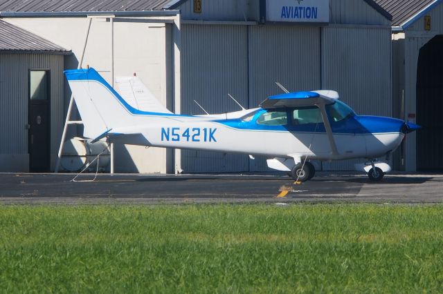 Cessna Skyhawk (N5421K)