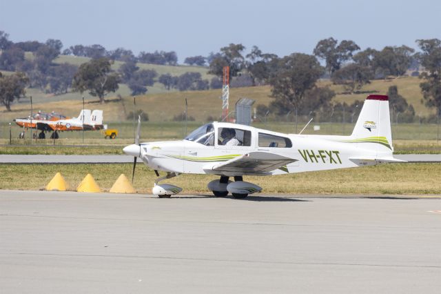 Grumman AA-5 Tiger (VH-FXT) - American AA-5A Traveler (VH-FXT) taxiing at Wagga Wagga Airport