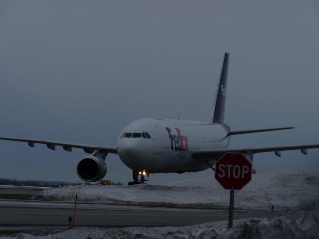 Airbus A300F4-600 (N744FD)