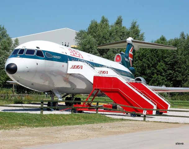 G-AWZK —