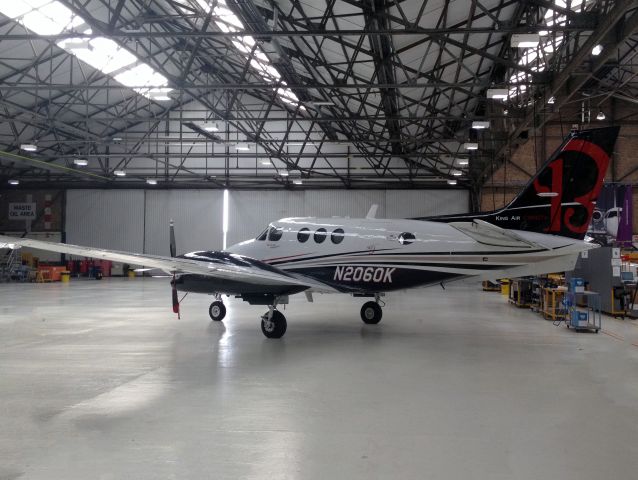 Beechcraft King Air 90 (N2060K) - Demo aircraft - very nice!