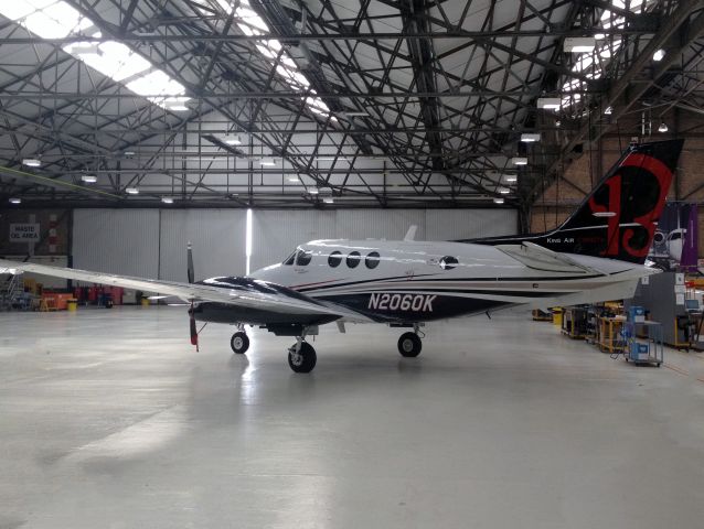 Beechcraft King Air 90 (N2060K) - Demo aircraft - very nice!