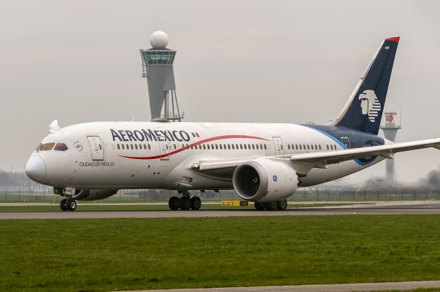 Boeing 787-8 (XA-AMR) - 10th March, 2024: View of flight AM26 - bound for Lic. Benito Juarez International Airport in Mexico City - accelerating to V1 on runway 36L from 'Spottersplek Polderbaan' parking lot. 