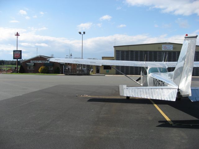 Cessna Skyhawk (N21571)