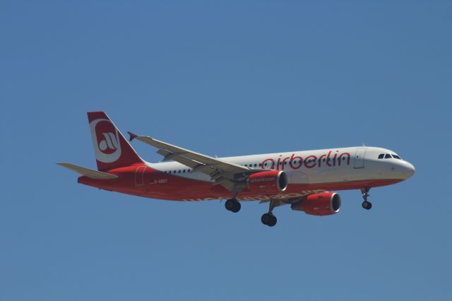 Airbus A320 (D-ABDY)