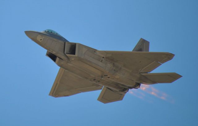 Lockheed F-22 Raptor — - Thunder & Lightning Over Arizona airshow, Davis-Monthan AFB - March 13, 2016