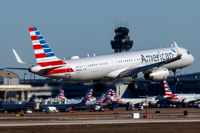 Airbus A321 (N996AN) - 2/28/20