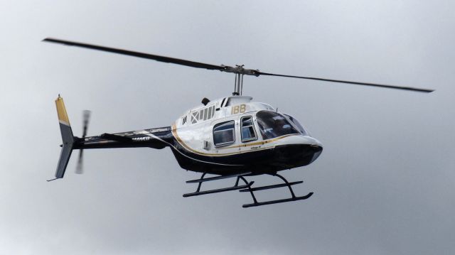 ZK-IBB — - IBB landing on the central apron.