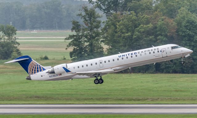 Canadair Regional Jet CRJ-700 (N516LR)