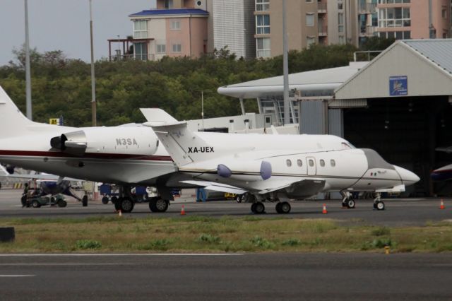 Hawker Siddeley HS-125-400 (XA-UEX)