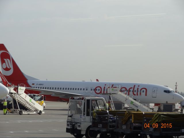 Boeing 737-800 (D-ABKS) - Berlin EDDT/TXL to Lamezia Terme (ITALY SOF/LICA)