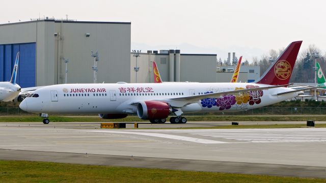 Boeing 787-9 Dreamliner (B-209R) - BOE983 taxis to the Boeing North ramp on completion of a B1 flight on 3.21.19. (ln 825 / cn 64315).