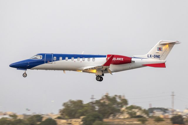 Learjet 45 (LX-ONE)