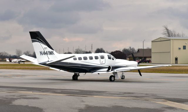 Cessna Conquest 2 (N441MK) - Cessna 441 Conquest N441MK in Bowling Green 