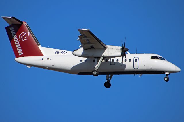 de Havilland Dash 8-100 (VH-QQK)