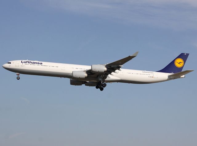 Airbus A340-600 (D-AIHH)