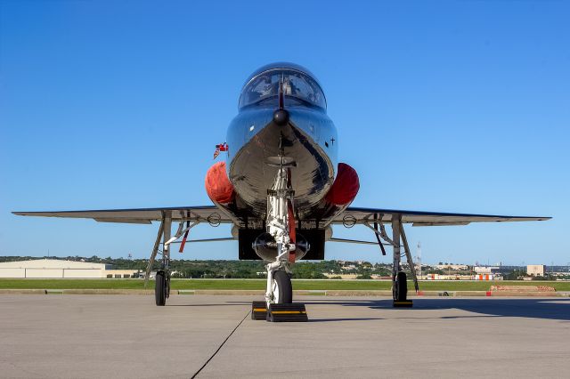 Northrop T-38 Talon — - BB T-38A, RQ-4A, 9th Reconnaissance Wing, Beale AFB, Calif. (ACC)