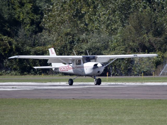 Cessna Commuter (N6260S) - Perfect short fiel landing runway 08.