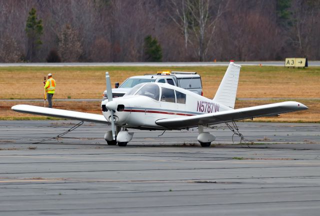 Piper Cherokee (N5787W)