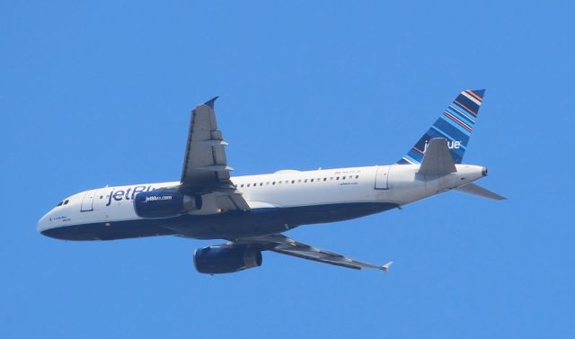 Airbus A320 (N639JB) - Just after take-off heading east over Daytona Beach